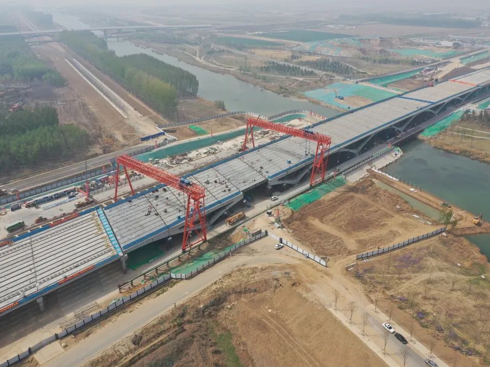 連收兩封表揚(yáng)信，講述188天“拼”出的奇跡